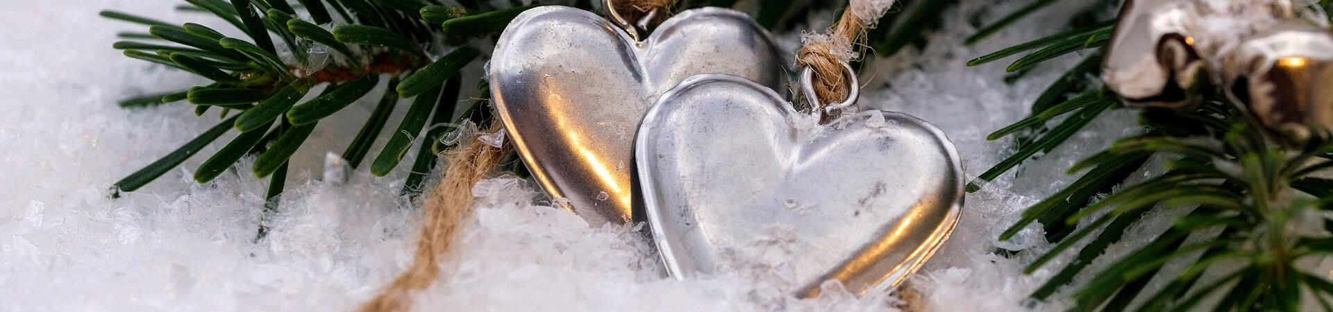 Christmas hearts